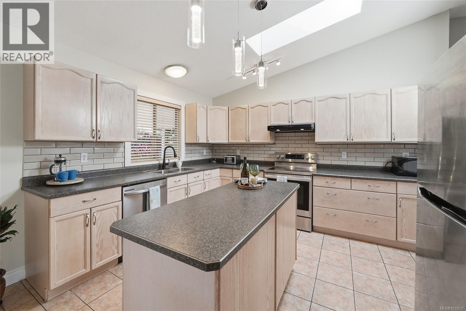 1220 Marina Way - 4