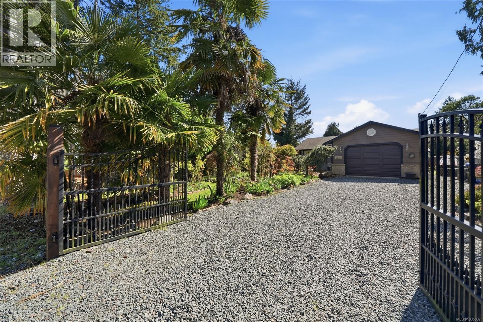 1220 Marina Way - 1