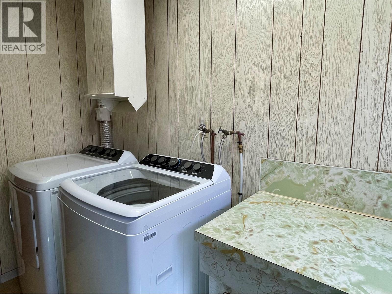 1524 Burger Road, Christina Lake