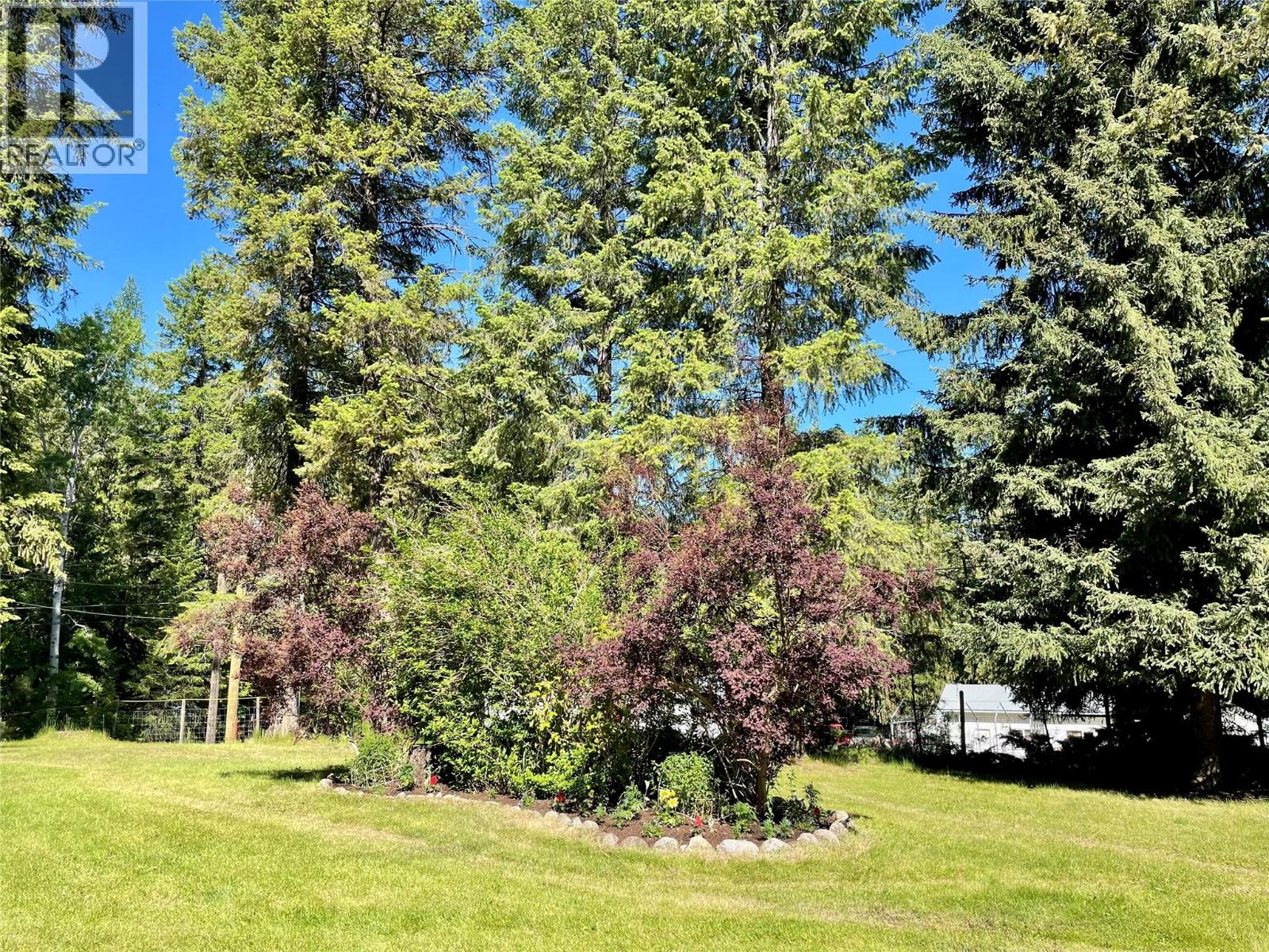 1524 Burger Road, Christina Lake