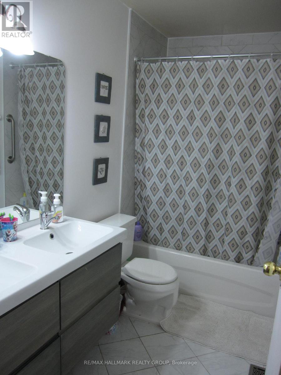 #90 1773 MEADOWBROOK ROAD - 13