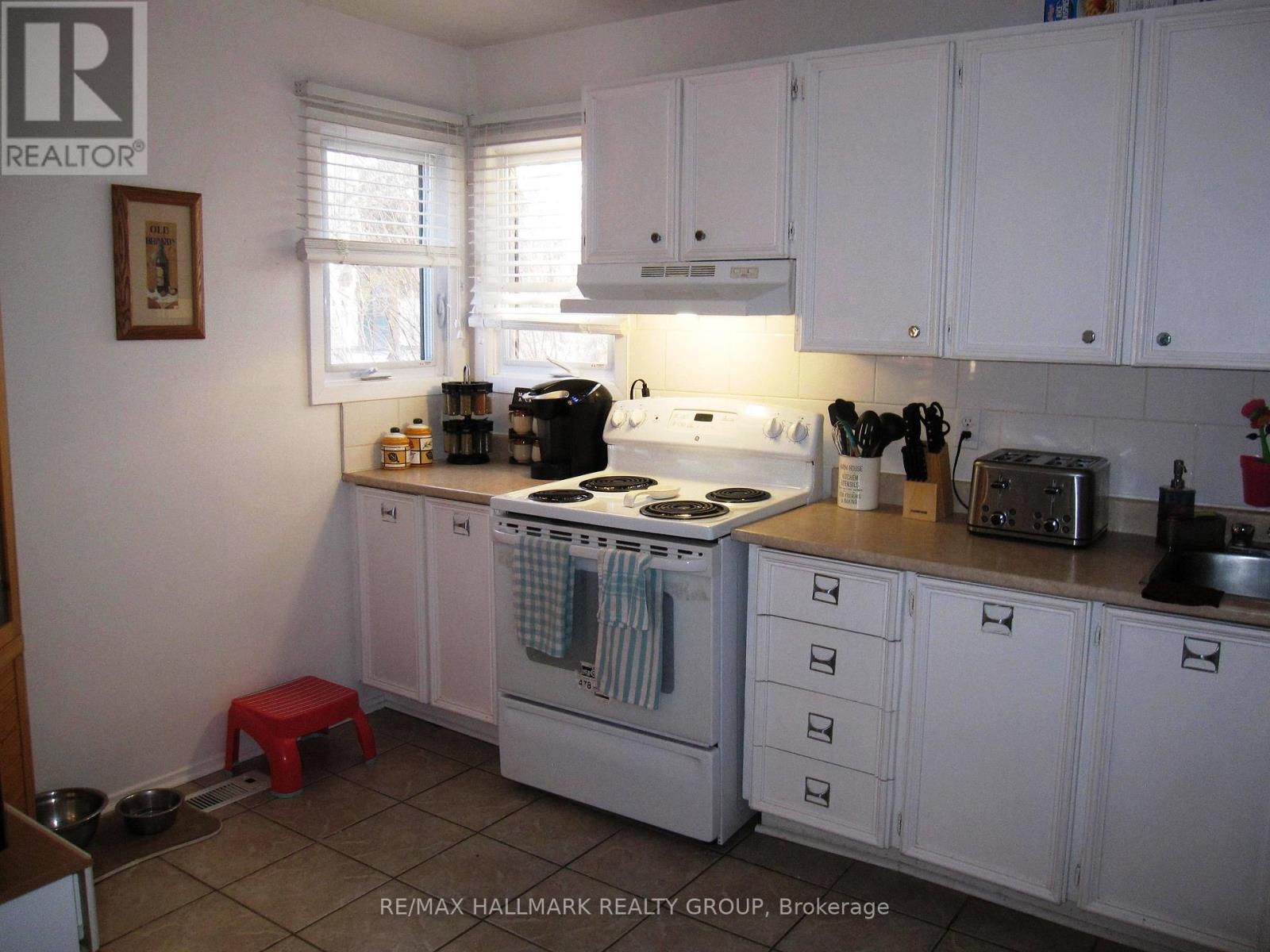 #90 1773 MEADOWBROOK ROAD - 7