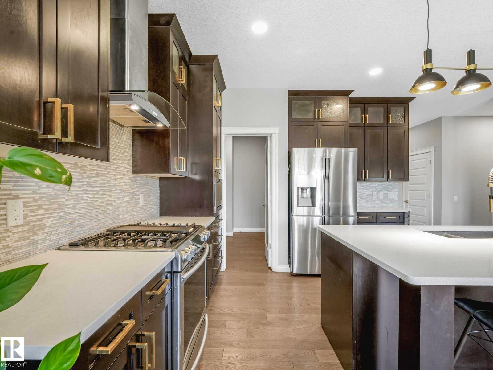 8427 216 ST NW, Edmonton