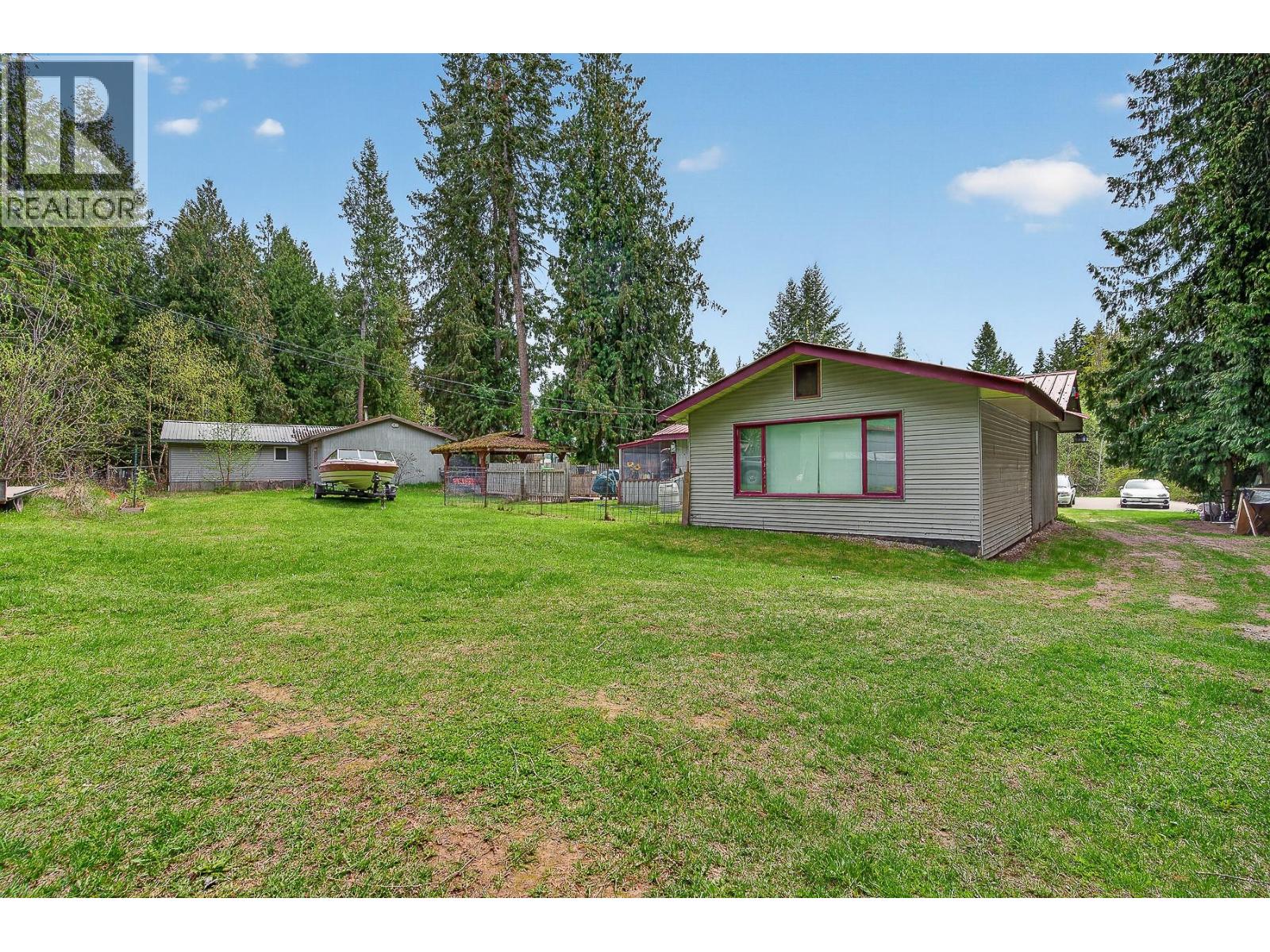 7909/7913 Hudson Road - 11