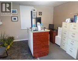 401 6th Avenue, New Denver, BC V0G1S0 Photo 10