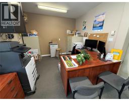 401 6th Avenue, New Denver, BC V0G1S0 Photo 8