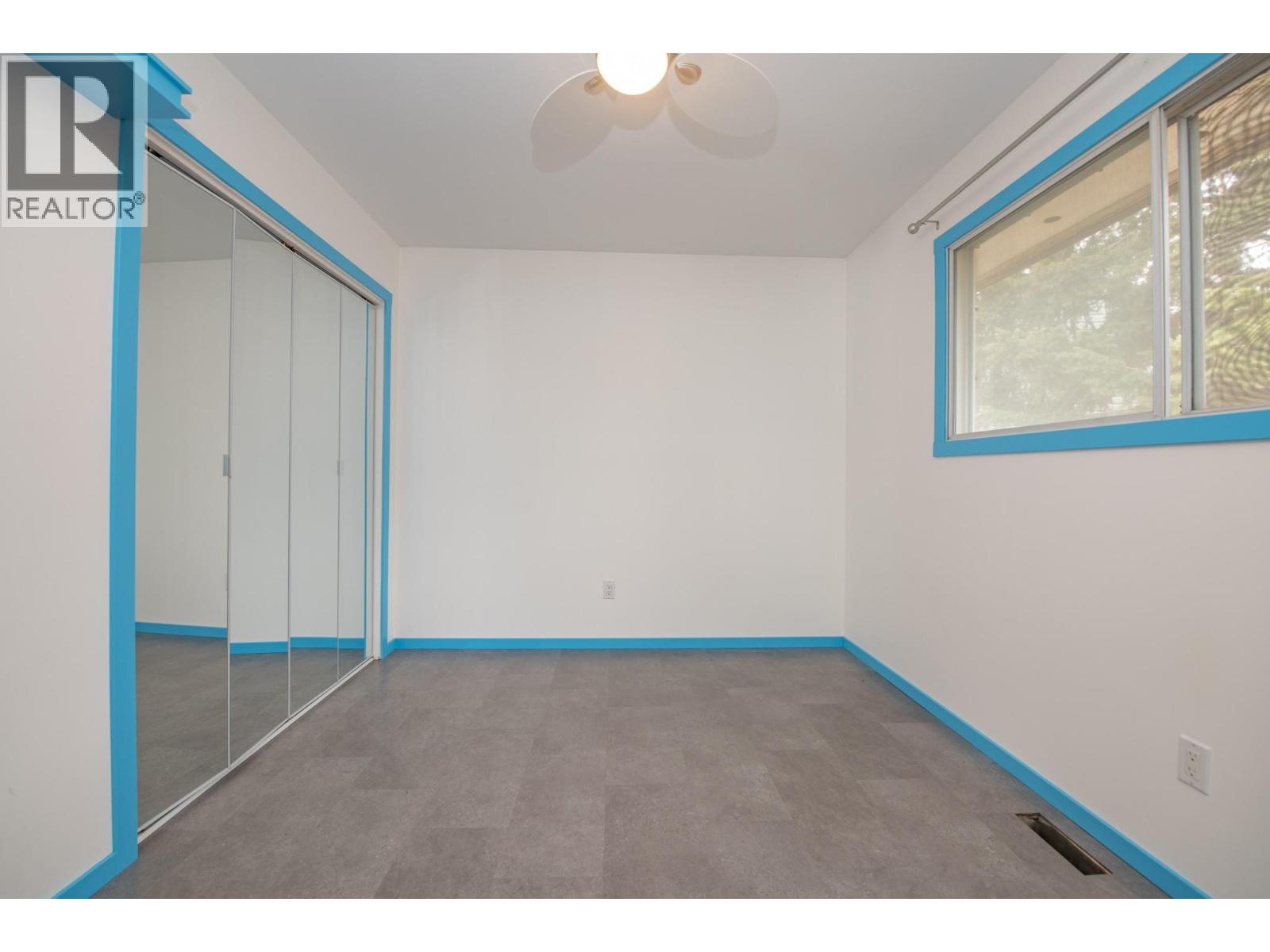 1800 42 Street, Vernon