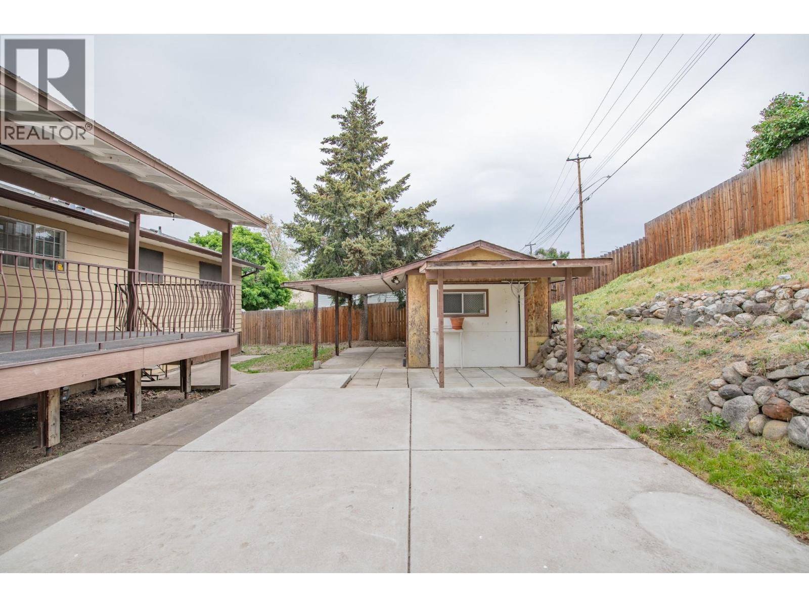 1800 42 Street, Vernon