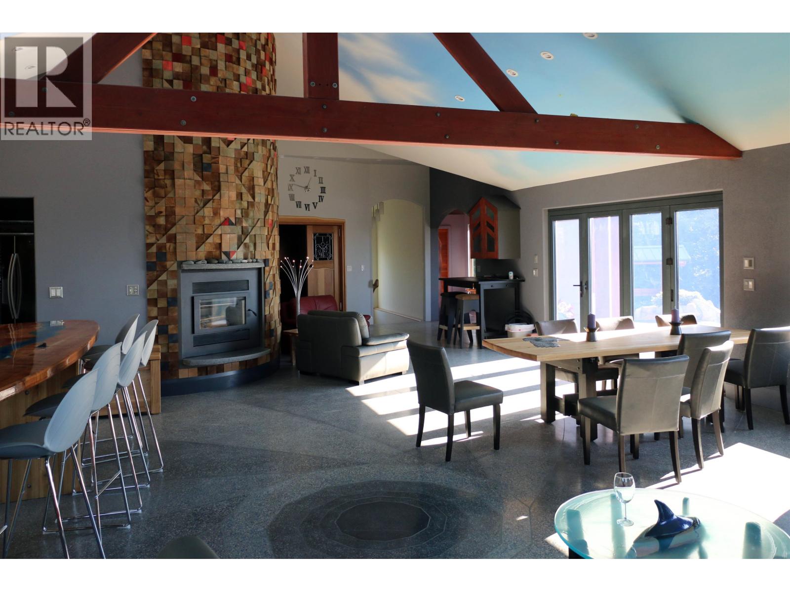 10664 WOOD BAY HEIGHTS ROAD, Halfmoon Bay