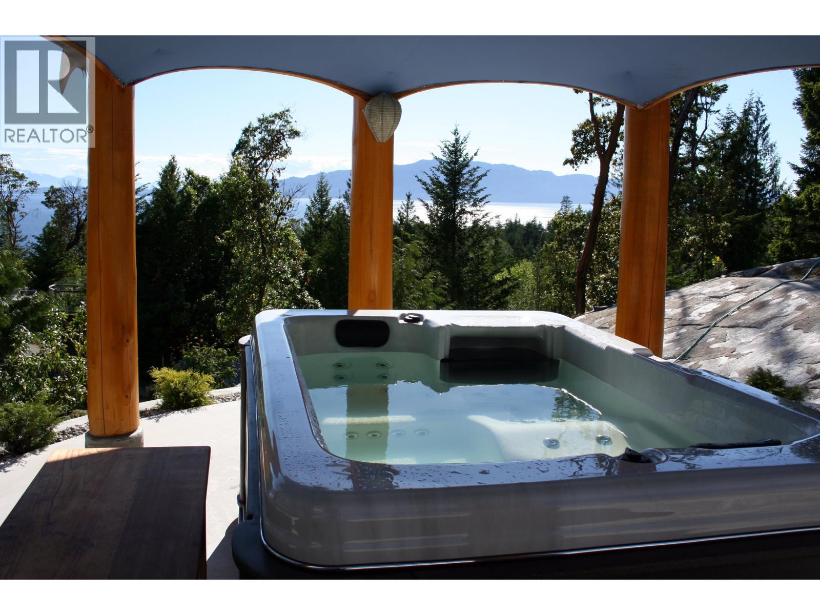 10664 WOOD BAY HEIGHTS ROAD, Halfmoon Bay