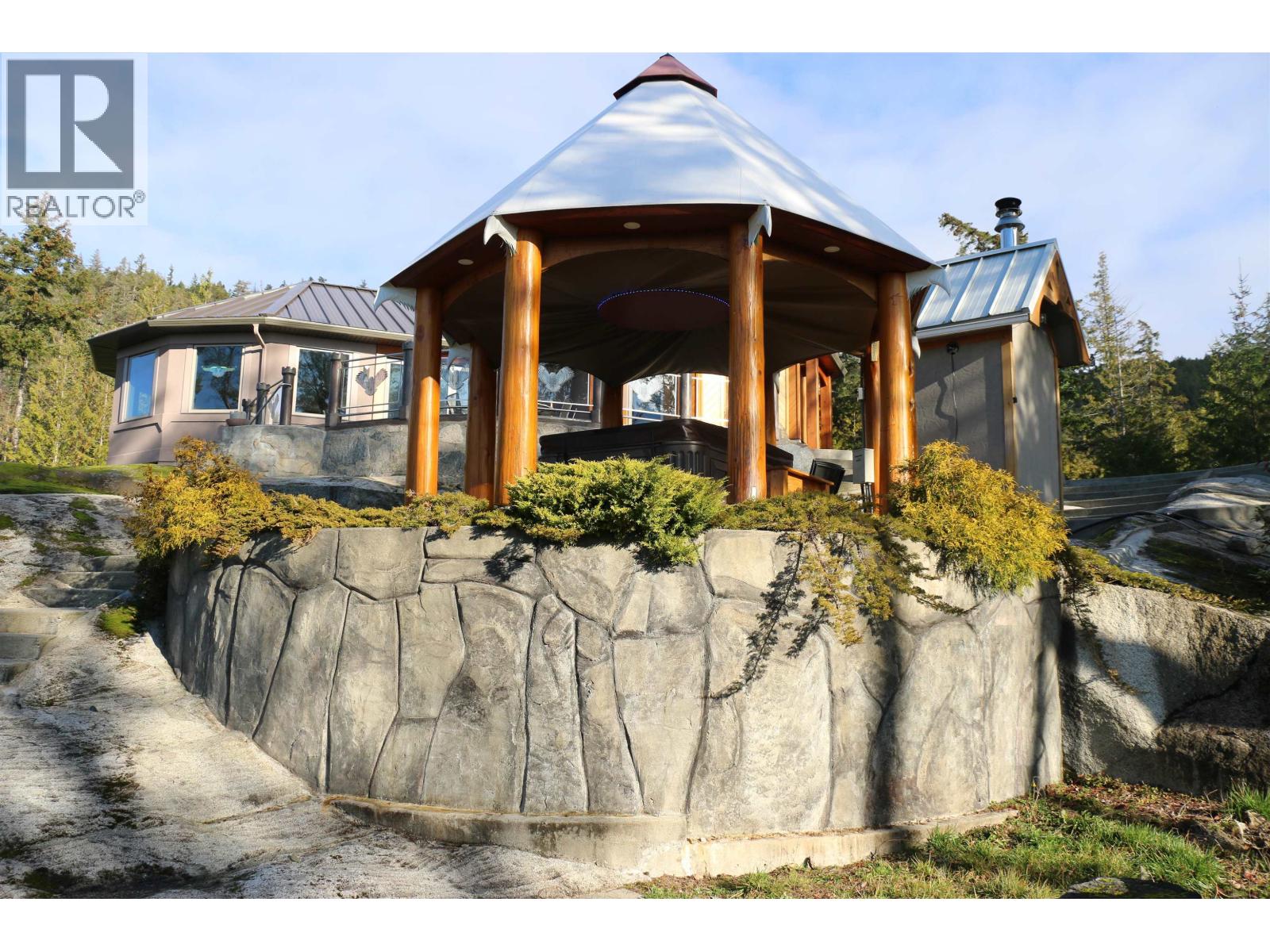 10664 WOOD BAY HEIGHTS ROAD, Halfmoon Bay