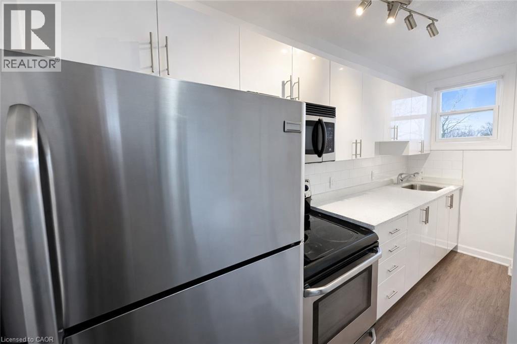 46 COLLEGE Street, Kitchener, Ontario, N2H5A1 — Photo 15