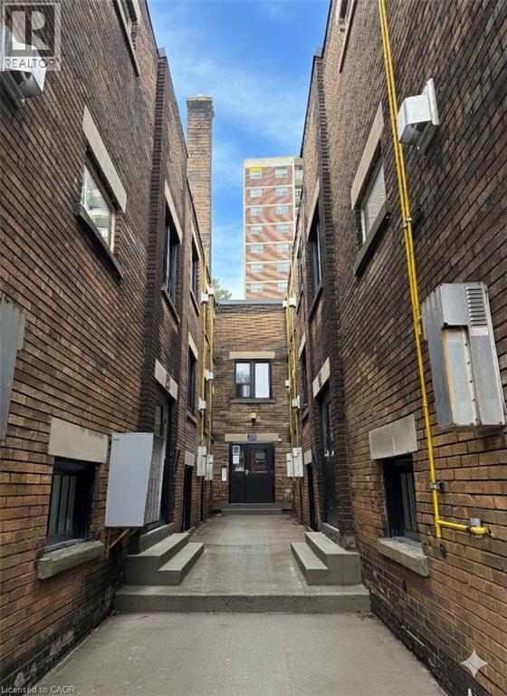 46 COLLEGE Street, Kitchener, Ontario, N2H5A1 — Photo 4