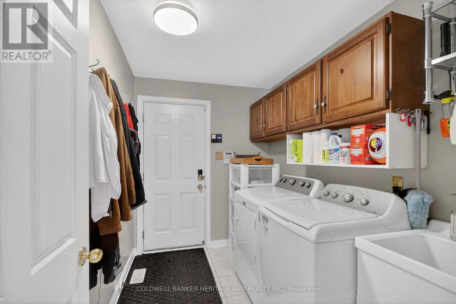 3106 UPLANDS DRIVE - 28