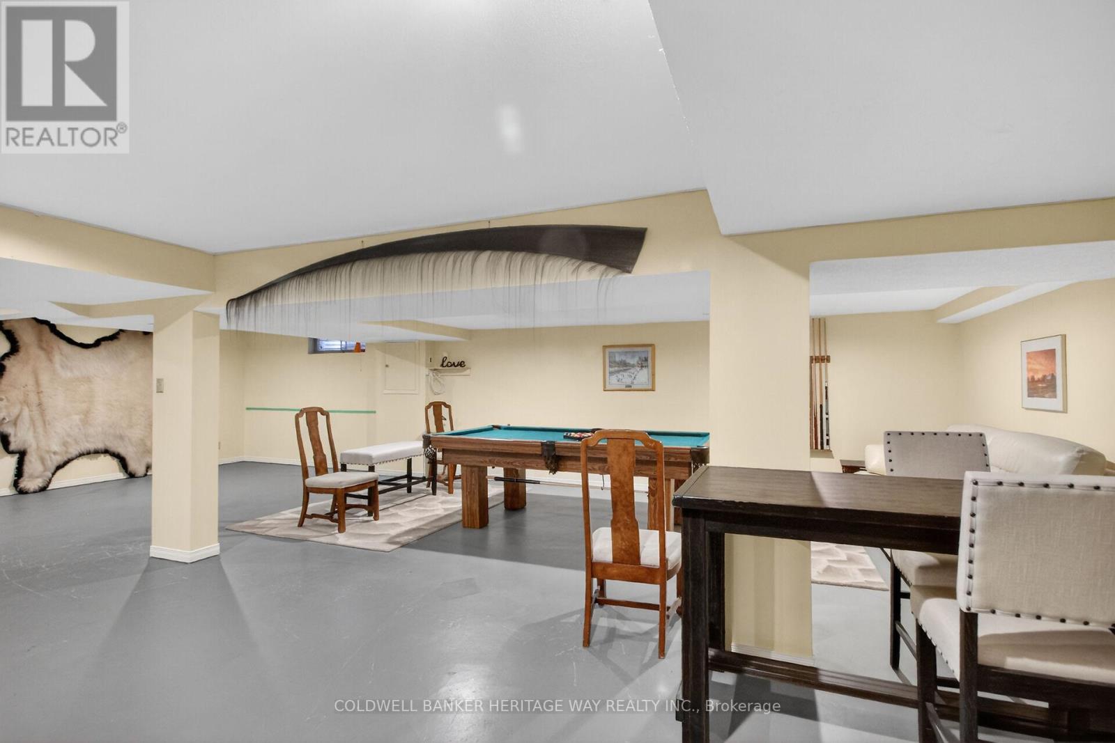 3106 UPLANDS DRIVE - 39