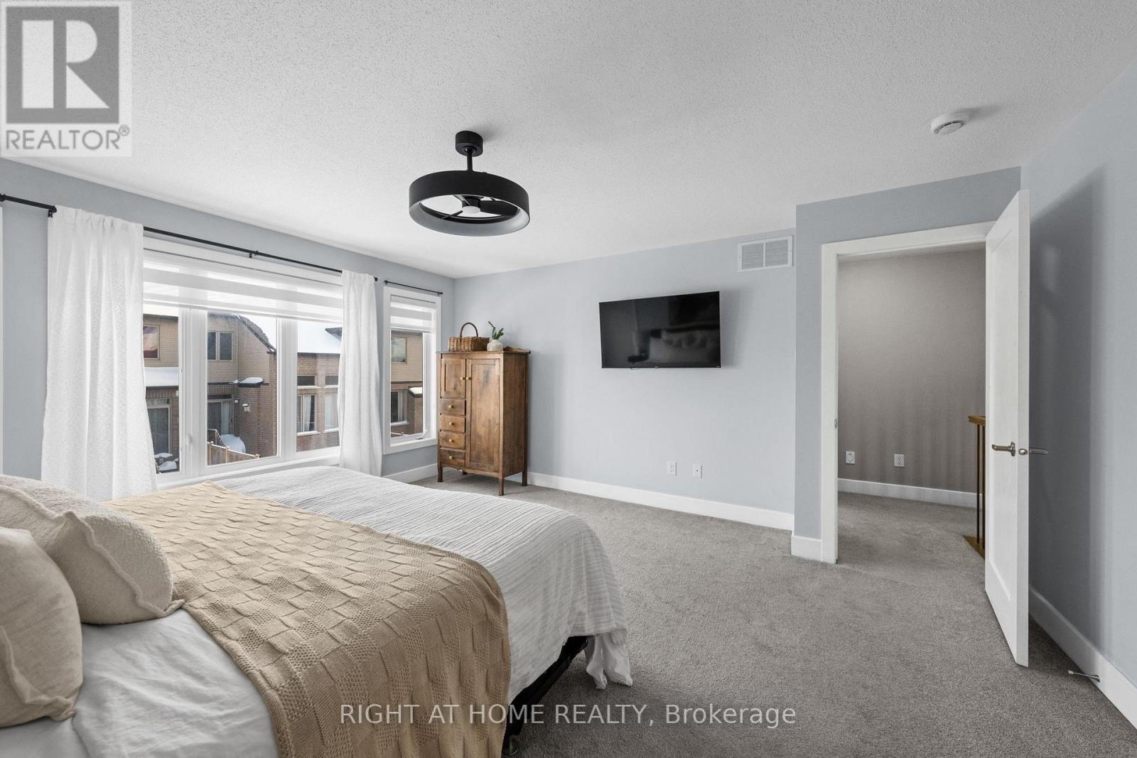 424 GOLDEN SPRINGS DRIVE - 23