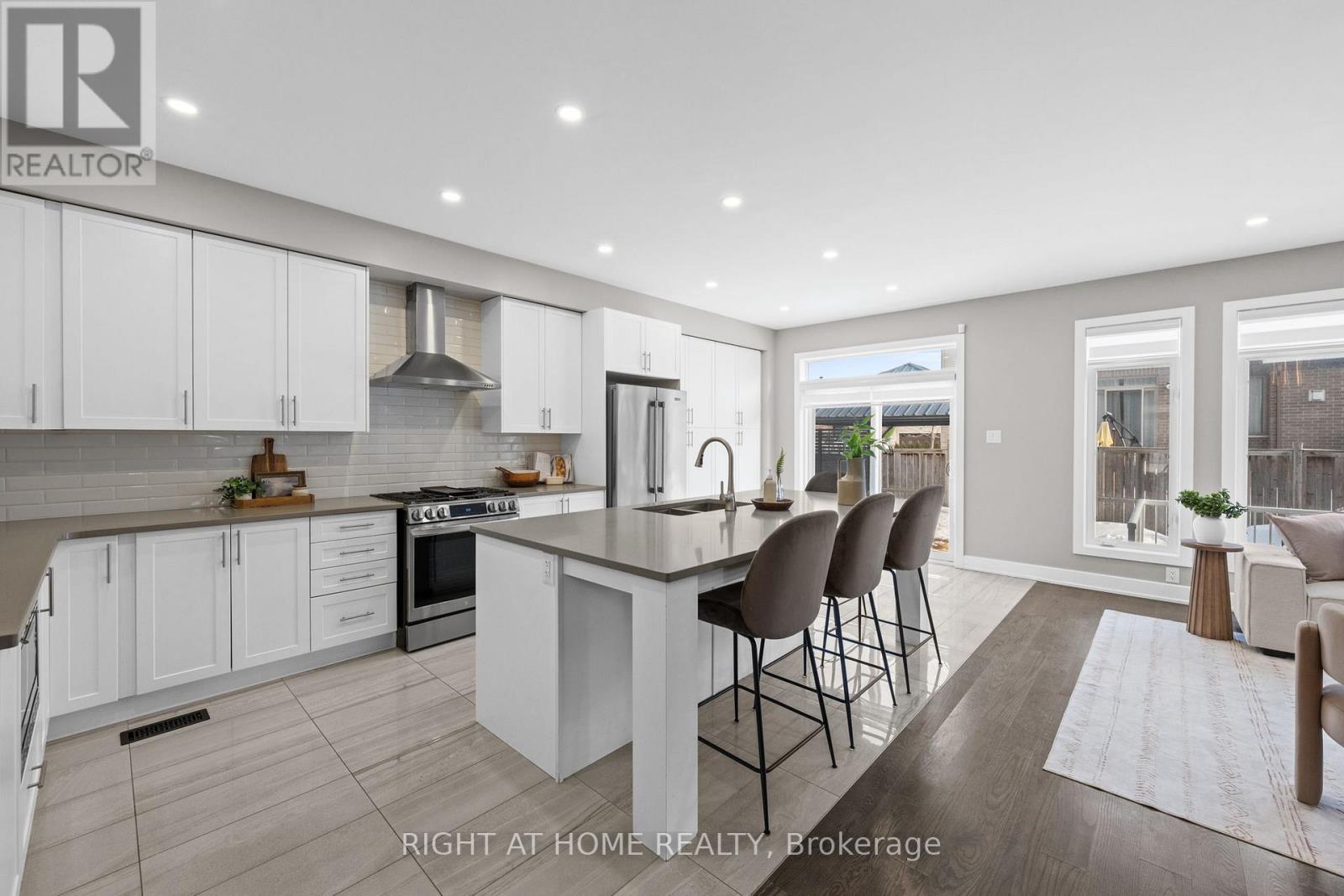 424 GOLDEN SPRINGS DRIVE - 8