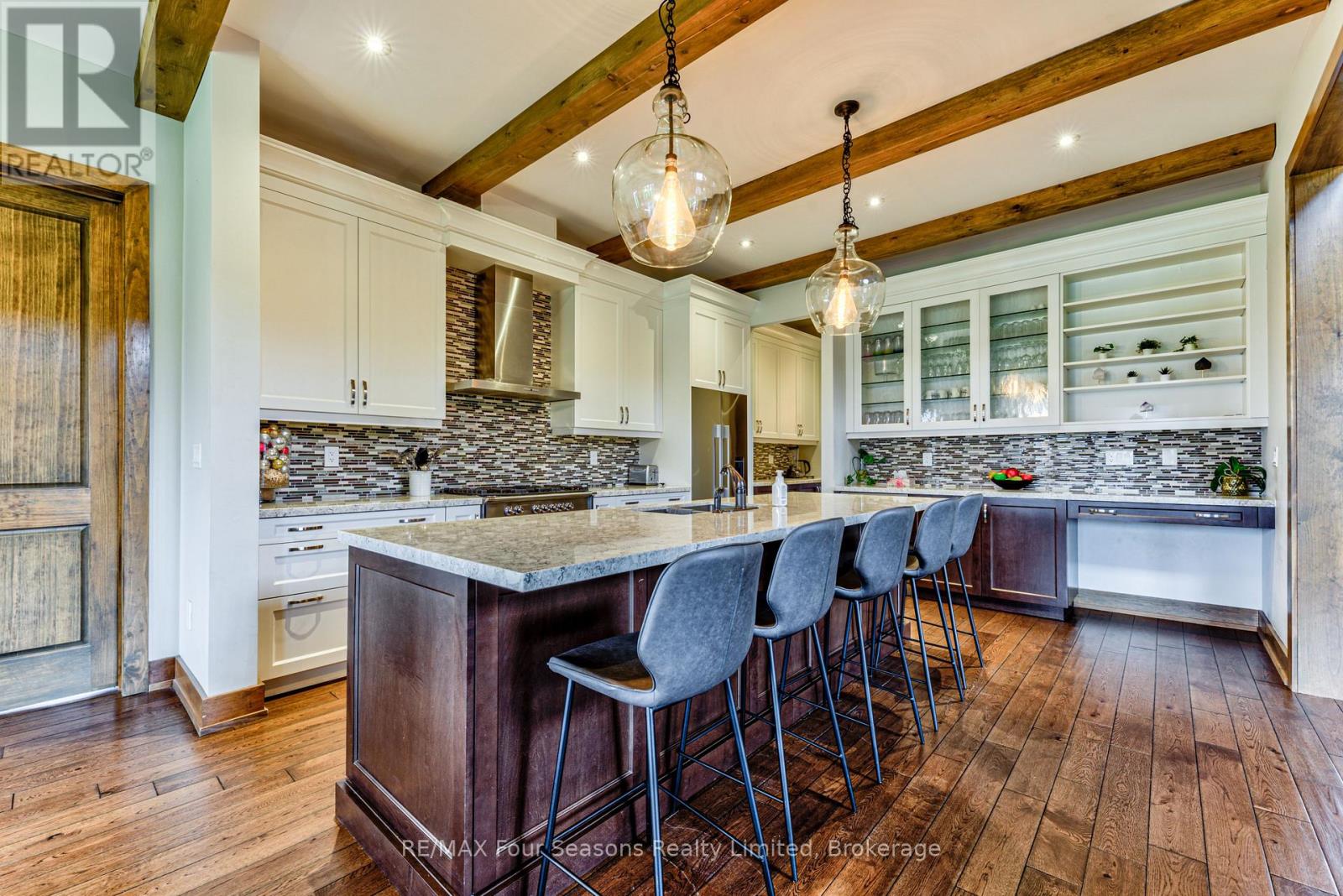 9 WINDROSE VALLEY BOULEVARD - 12