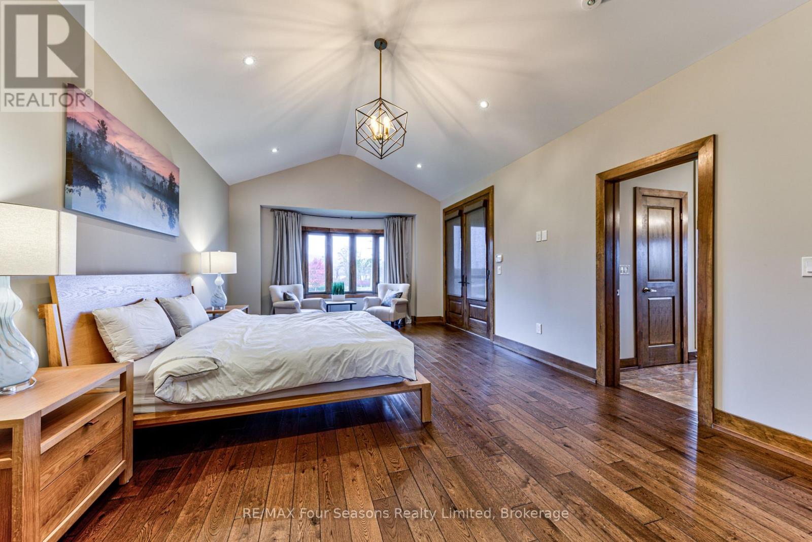 9 WINDROSE VALLEY BOULEVARD - 30
