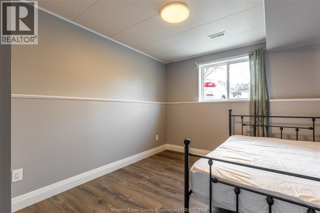 1044 Lena AVENUE Unit# Lower, Windsor, Ontario, N9C3K4 — Photo 10