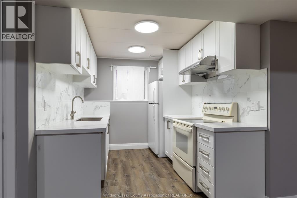 1044 Lena AVENUE Unit# Lower, Windsor, Ontario, N9C3K4 — Photo 4