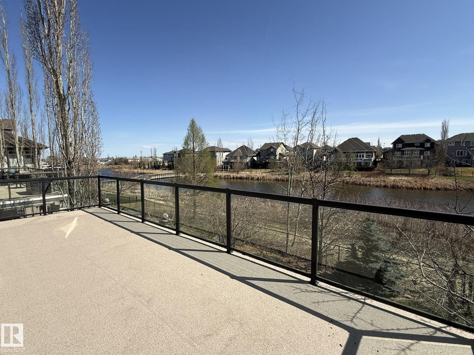 70 SUMMERCOURT RD - 24