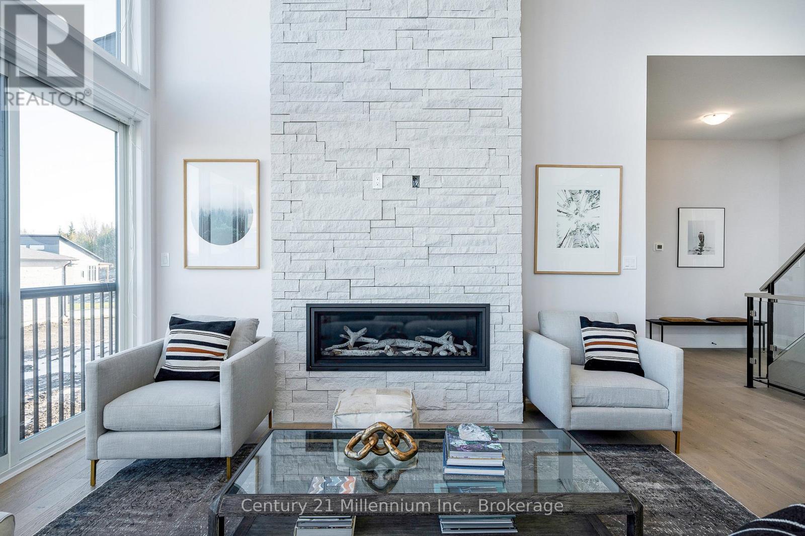 116 SLADDEN COURT - 10