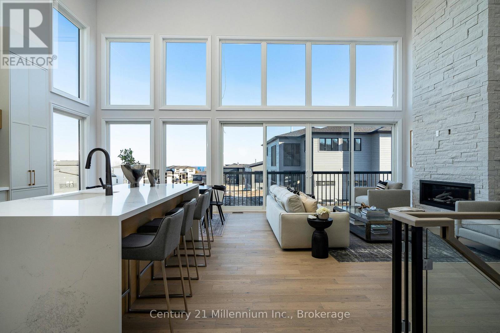 116 SLADDEN COURT - 11