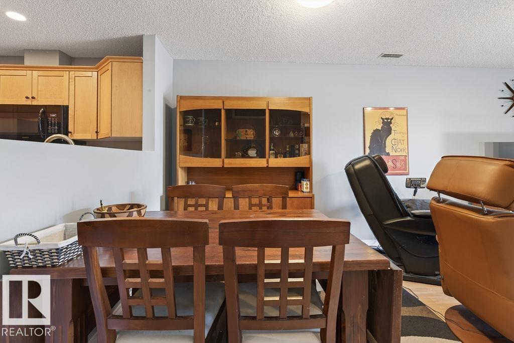 #305 12110 106 AV NW, Edmonton