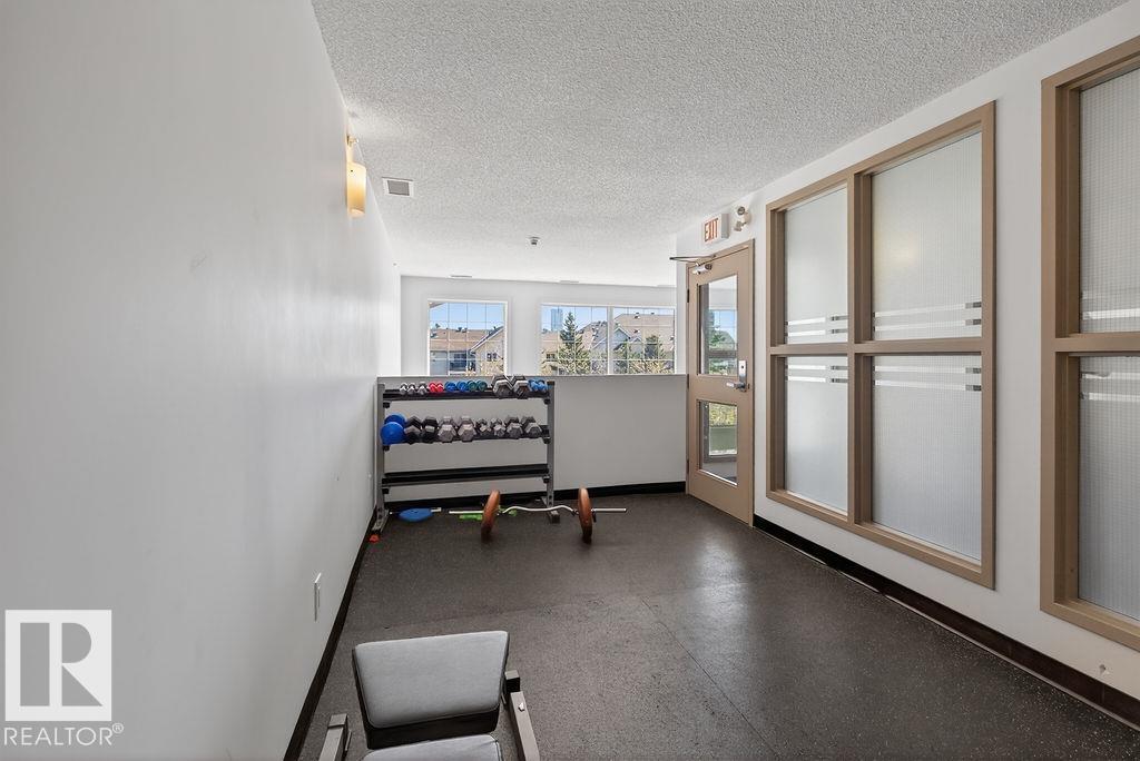 #305 12110 106 AV NW, Edmonton
