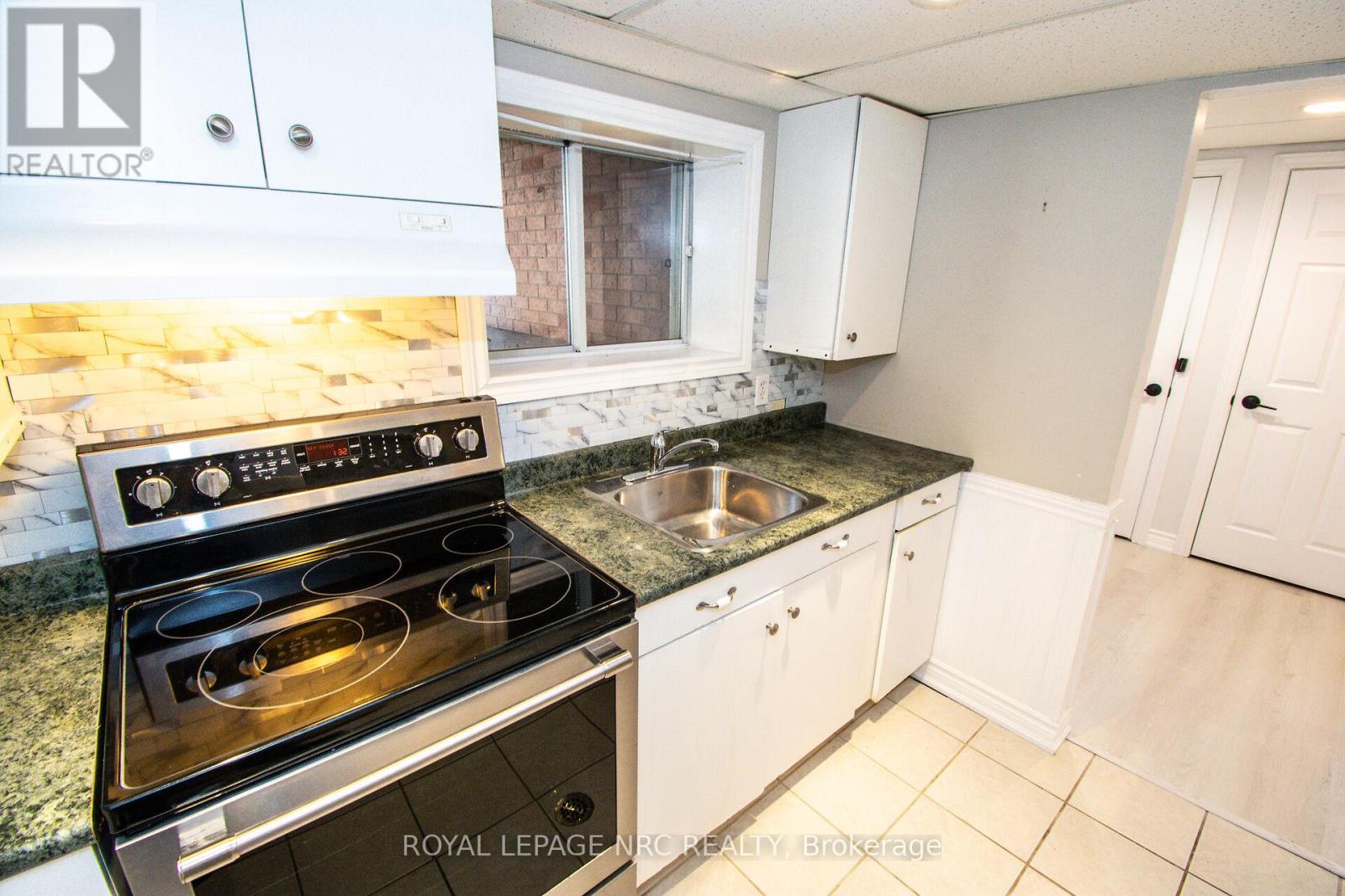 4958 GREENLANE ROAD - 30
