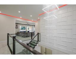 12560 90 Avenue, Surrey, BC V3V1B8 Photo 8