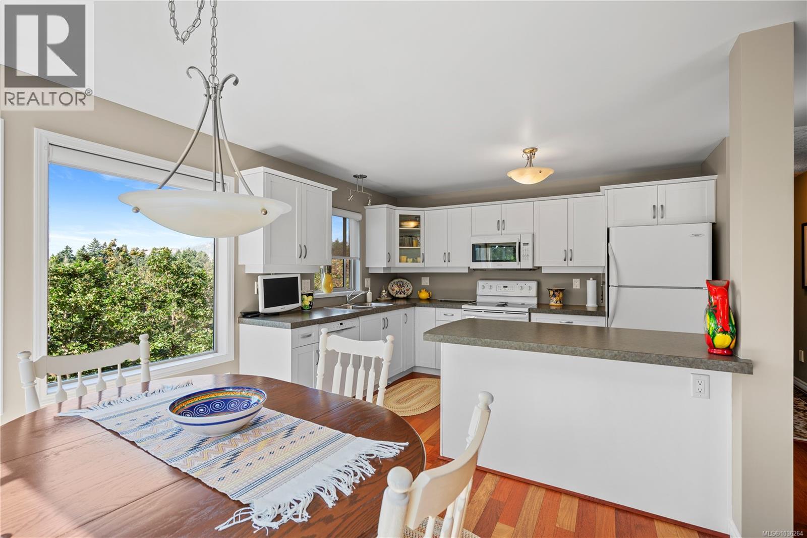  687 Kingsview Ridge, Langford