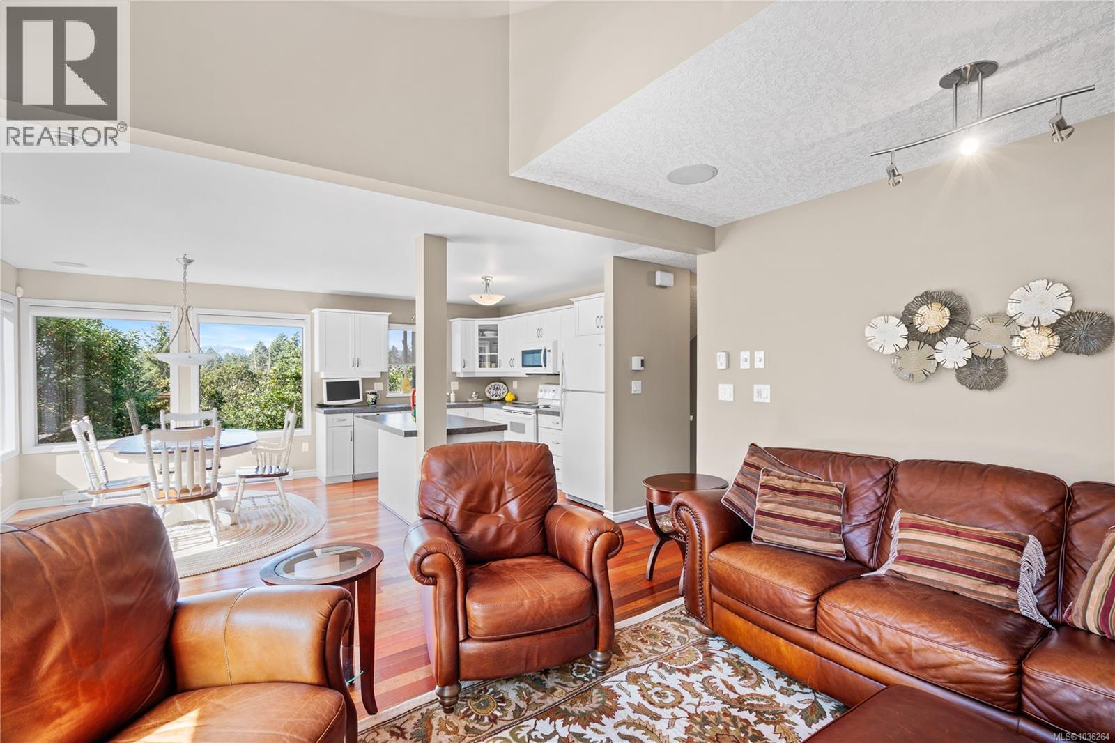  687 Kingsview Ridge, Langford