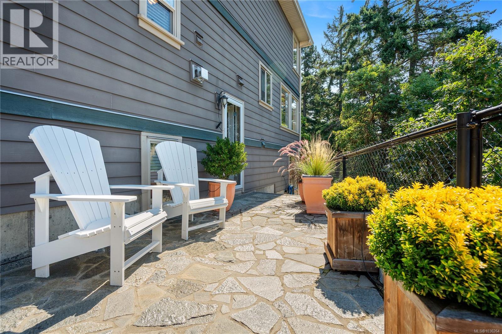  687 Kingsview Ridge, Langford