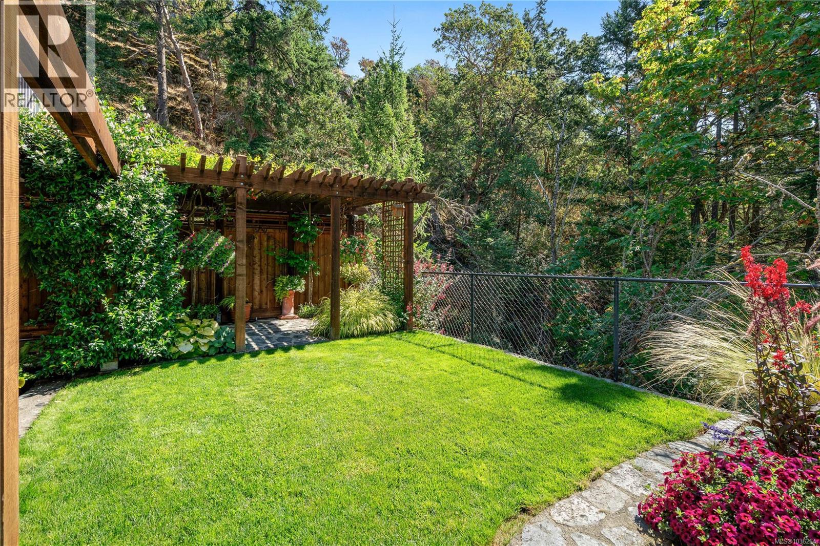  687 Kingsview Ridge, Langford