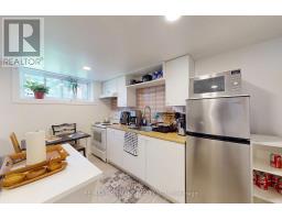 96 Searle Avenue, Toronto, ON M3H4A7 Photo 31