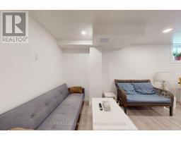 96 Searle Avenue, Toronto, ON M3H4A7 Photo 27