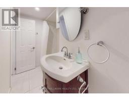 96 Searle Avenue, Toronto, ON M3H4A7 Photo 35