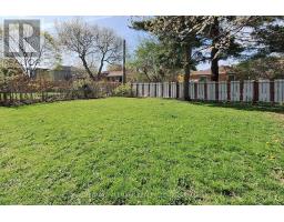 96 Searle Avenue, Toronto, ON M3H4A7 Photo 34