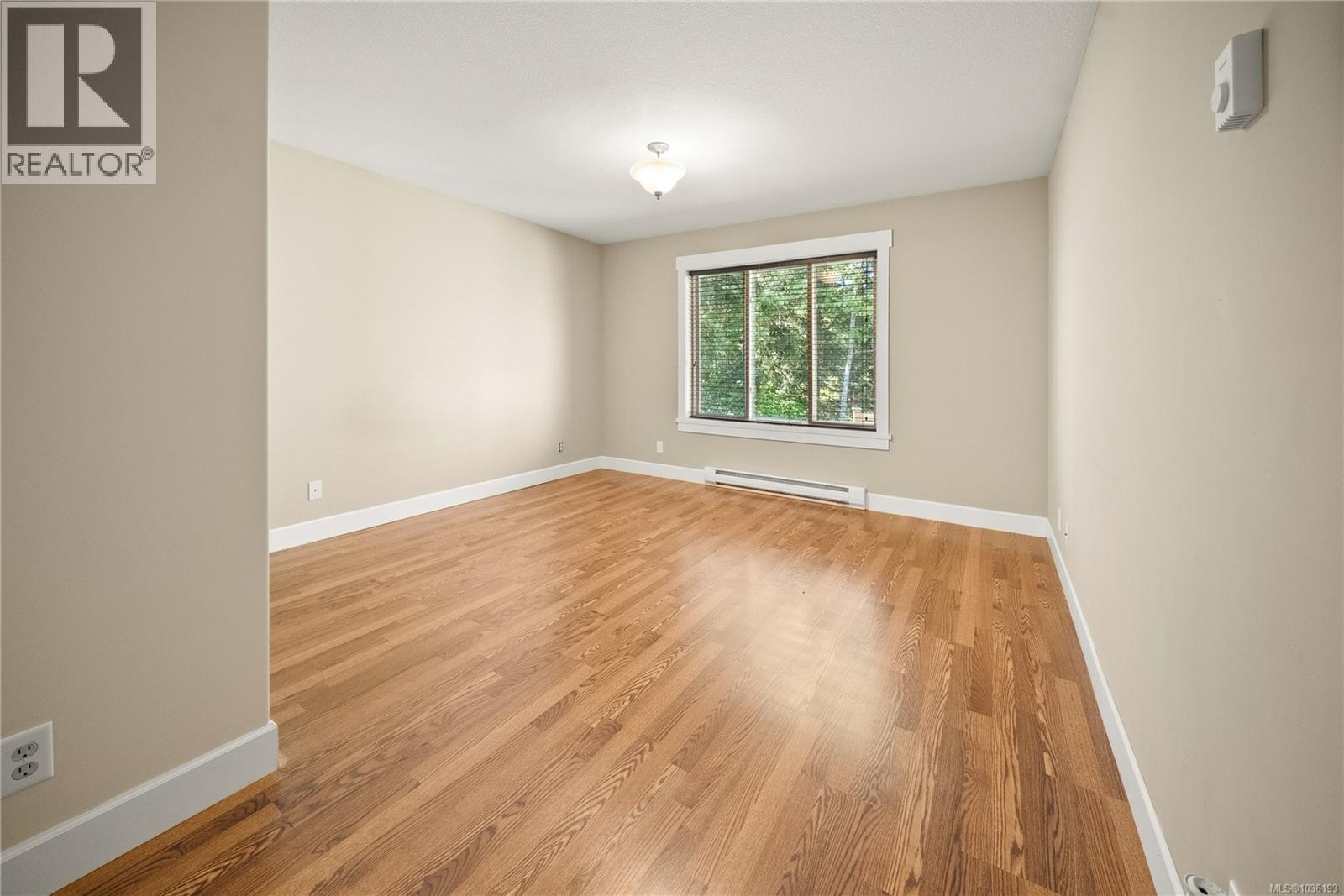 1940 Woodridge Rd - 15