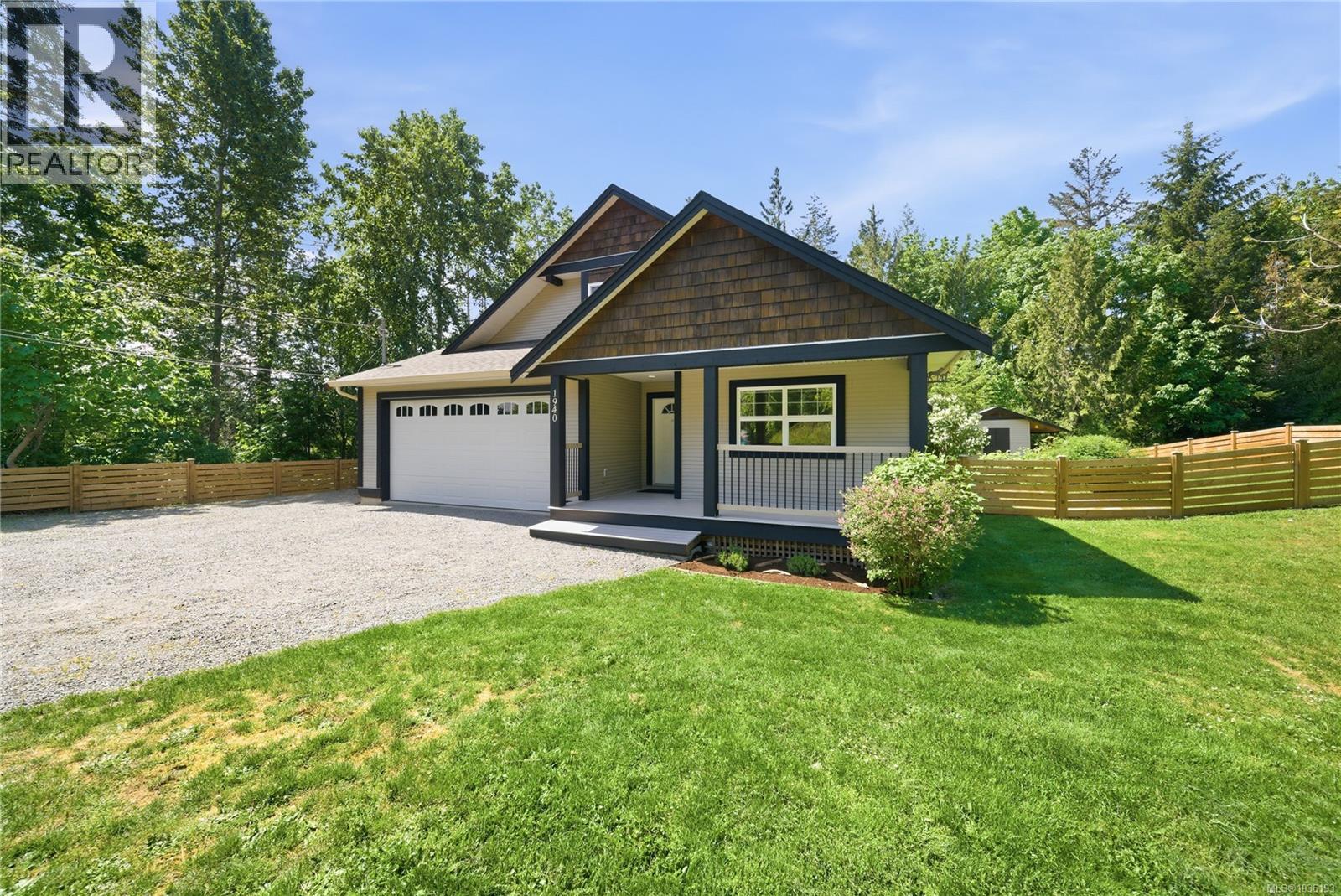 1940 Woodridge Rd - 40