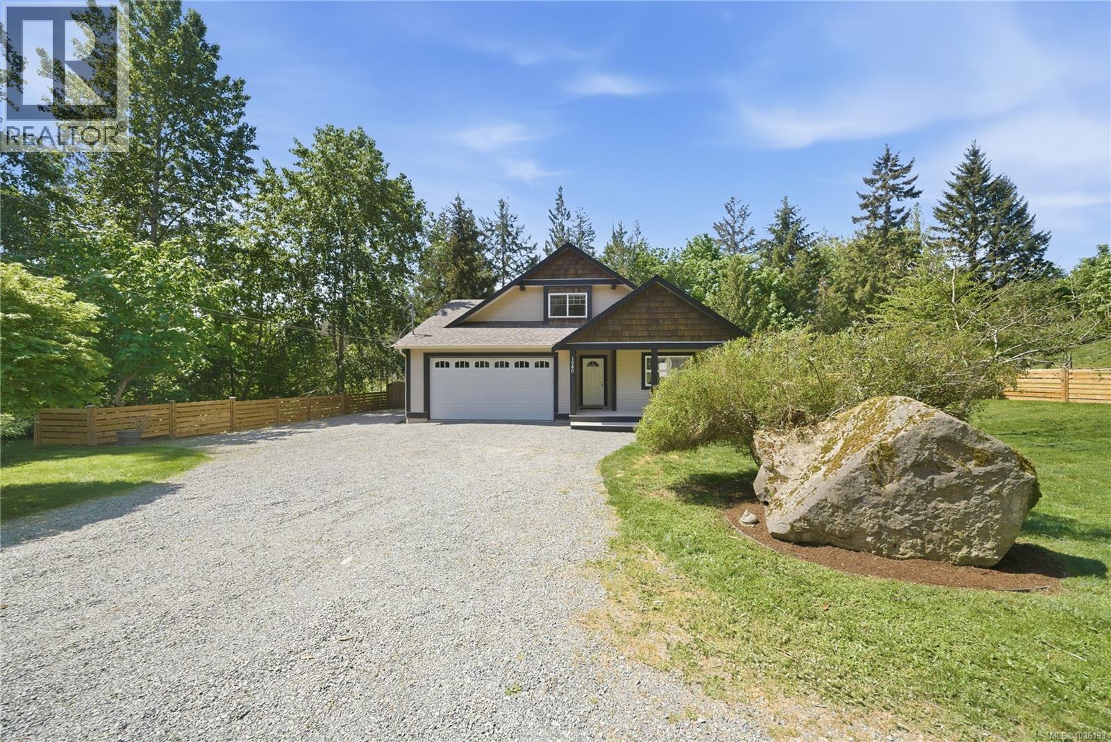 1940 Woodridge Rd - 43