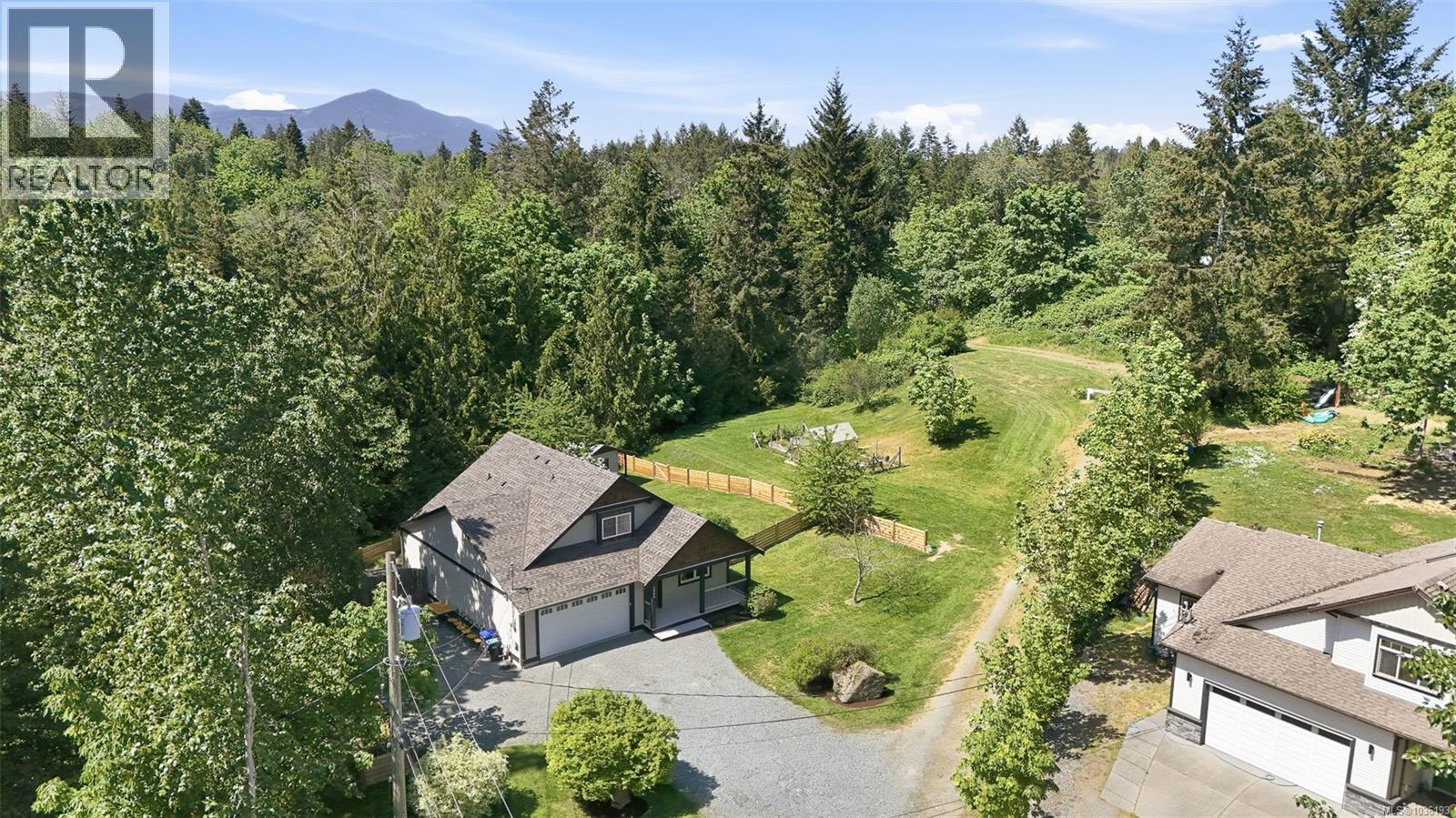 1940 Woodridge Rd - 45
