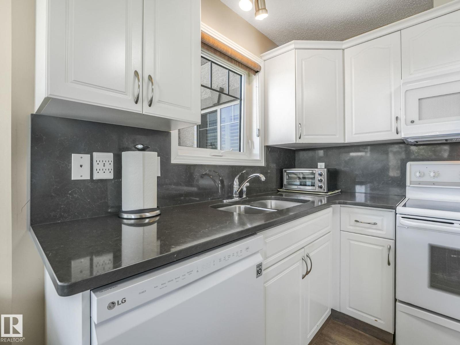 #317 2420 108 ST NW, Edmonton
