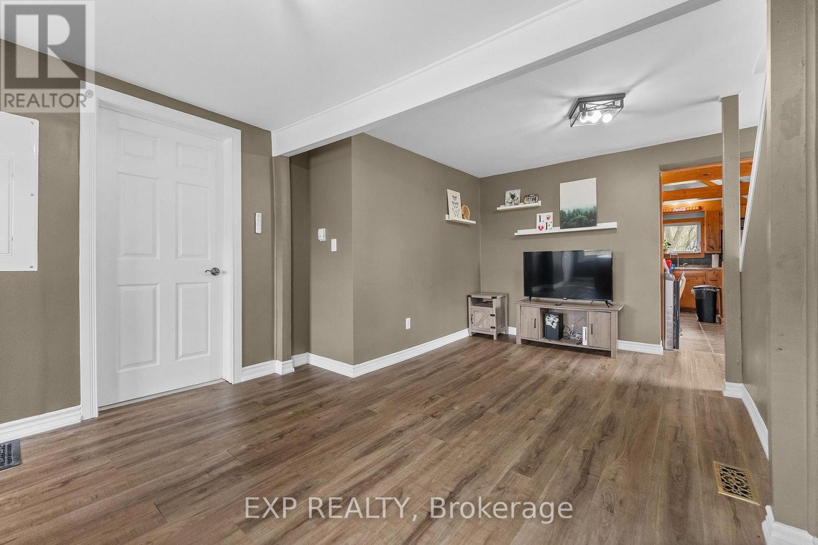 1290 FOY ROAD - 12