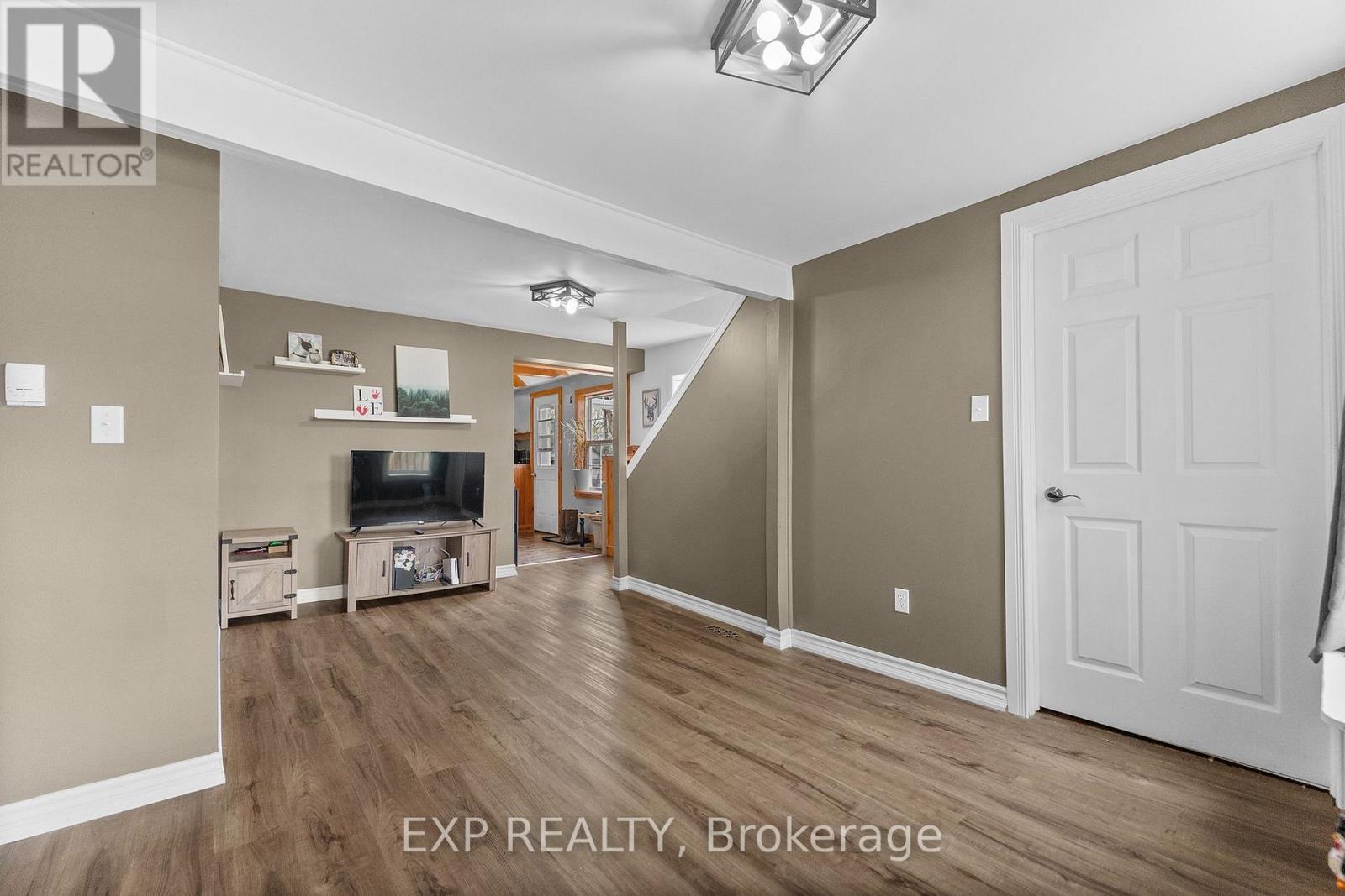 1290 FOY ROAD - 13