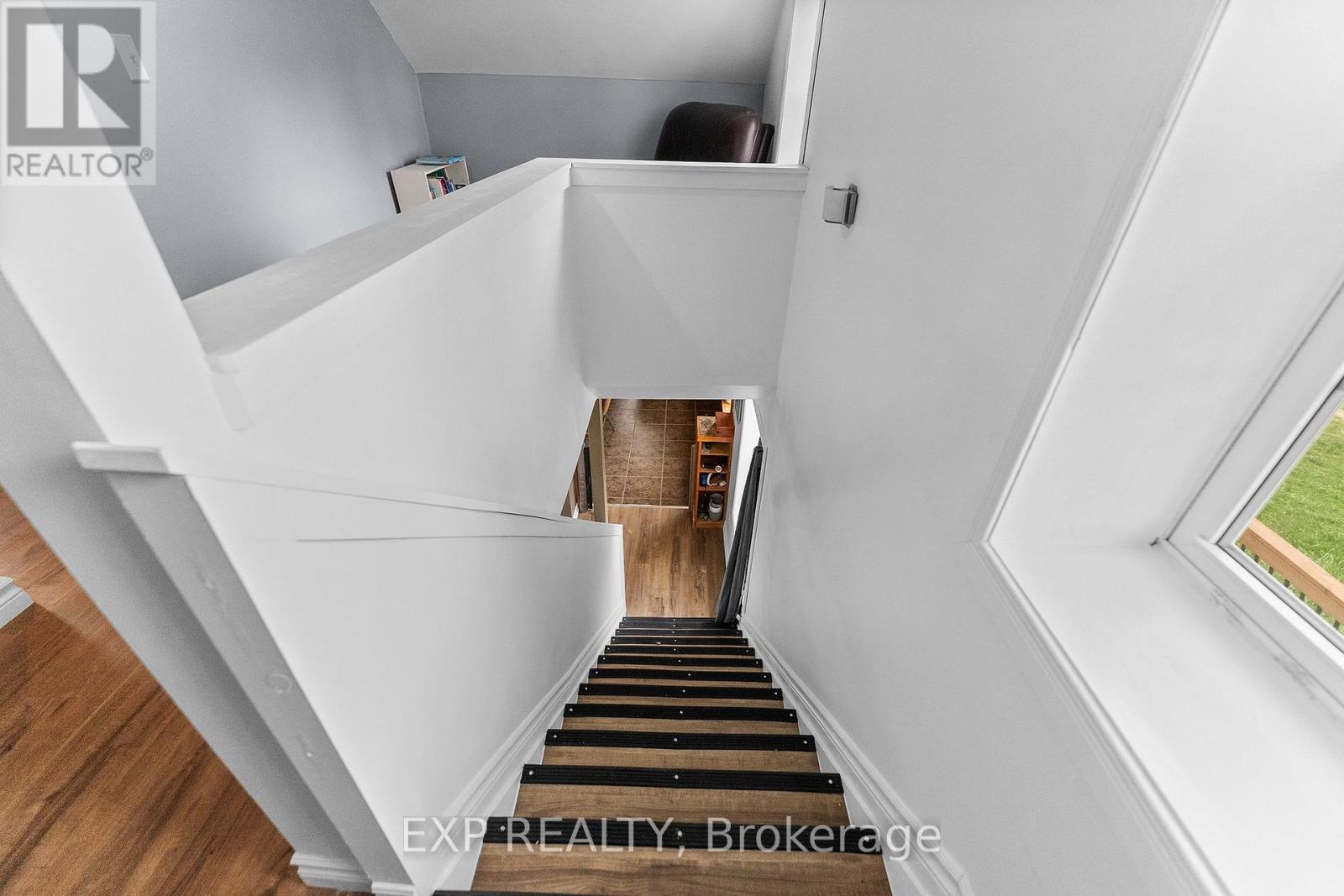 1290 FOY ROAD - 17