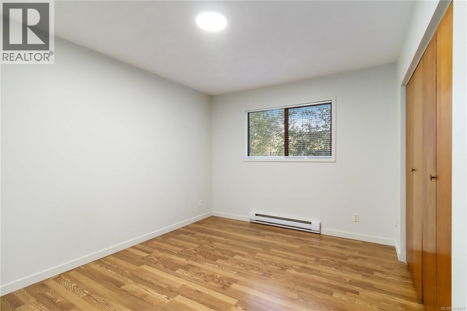 3384 Otter Point Rd - 19