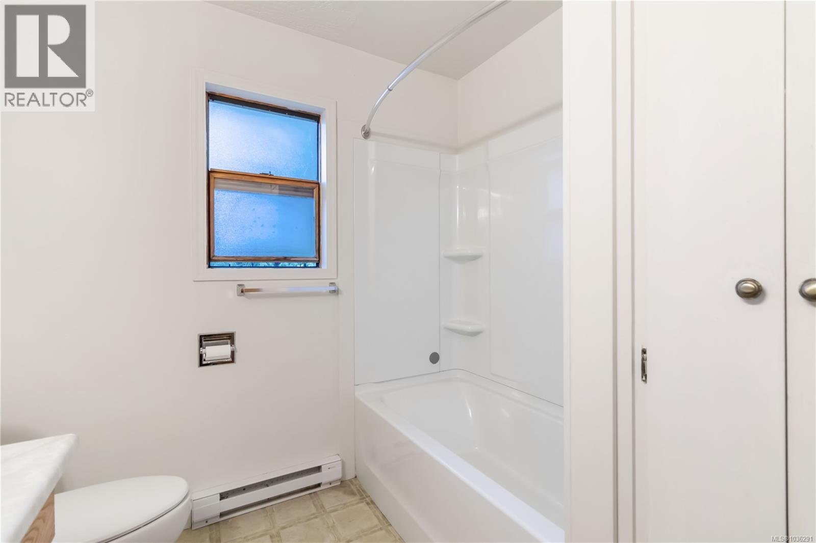 3384 Otter Point Rd - 22